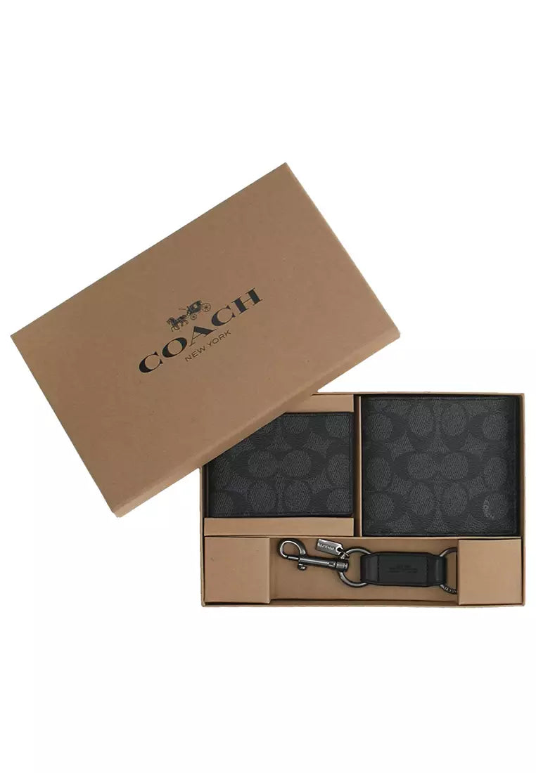 Coach Men's Boxed Classic Logo 3-In-1 Wallet GiftSet